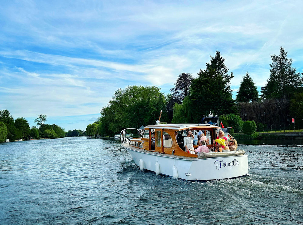 Fringilla | The Boat Hire Company